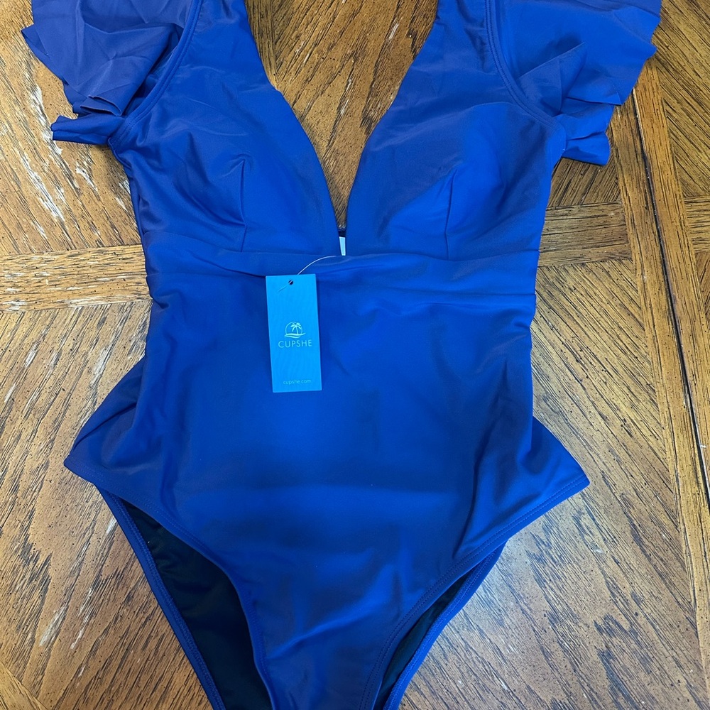 Cupshe Swimsuit Small NWT